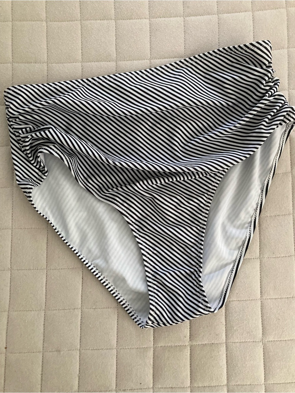 Women’s Black & White Striped High Waist Bikini Bottoms - Size Large